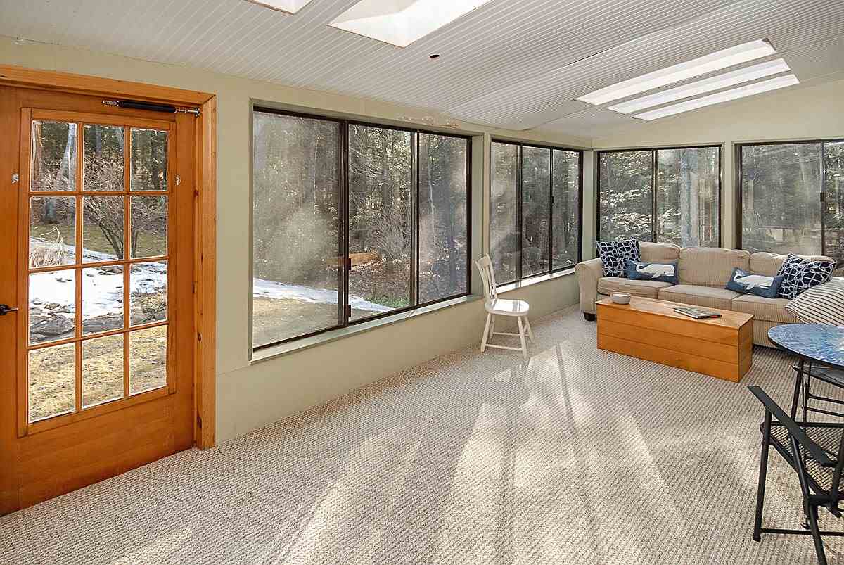 129 High Road Lee, NH 03861 - Photo 22 of 39 Gallery Image 22