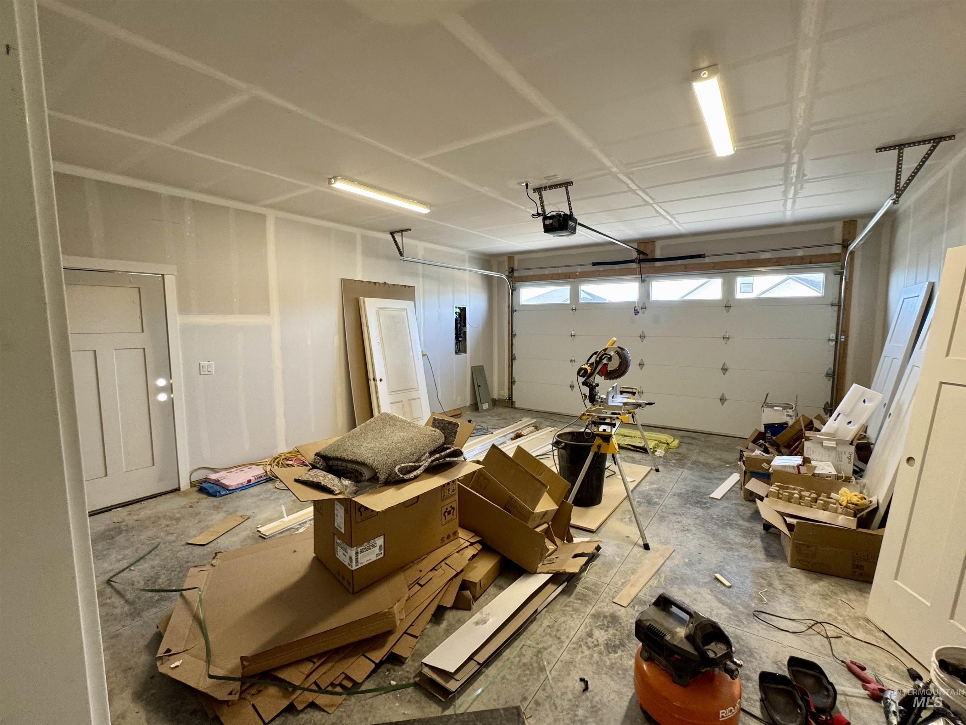 2014 Regan Street Jerome, ID 83338 - Photo 15 of 15 View of garage