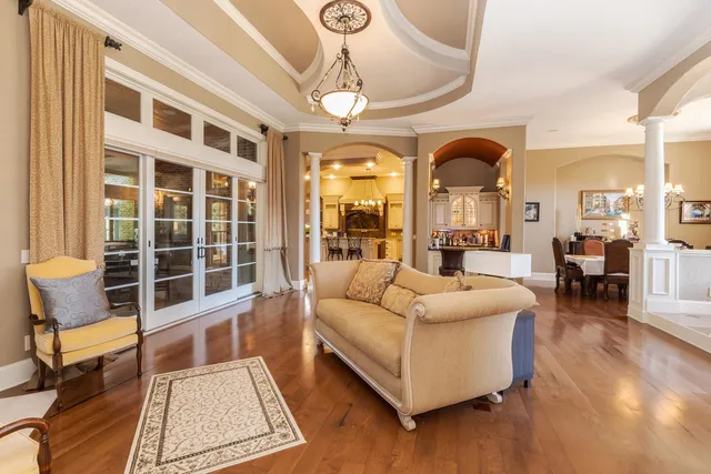 $1,090,000 | 47 Stonebrook Court, Bloomington, IL 61704