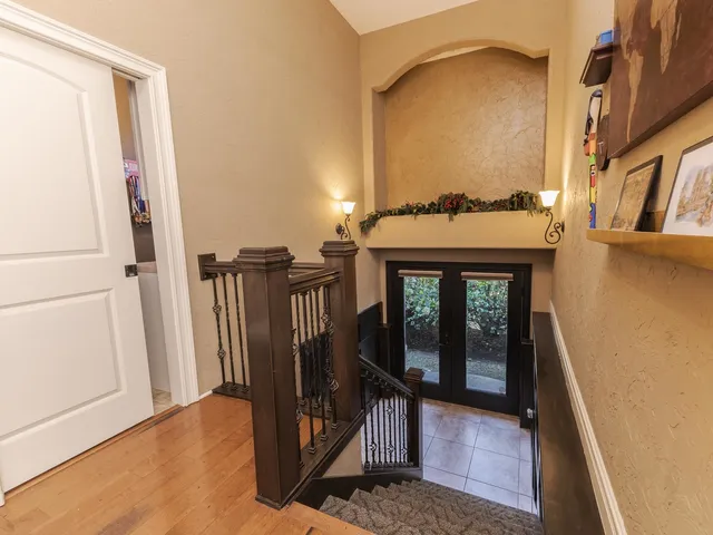 $1,090,000 | 47 Stonebrook Court, Bloomington, IL 61704