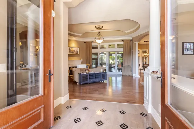 $1,090,000 | 47 Stonebrook Court, Bloomington, IL 61704