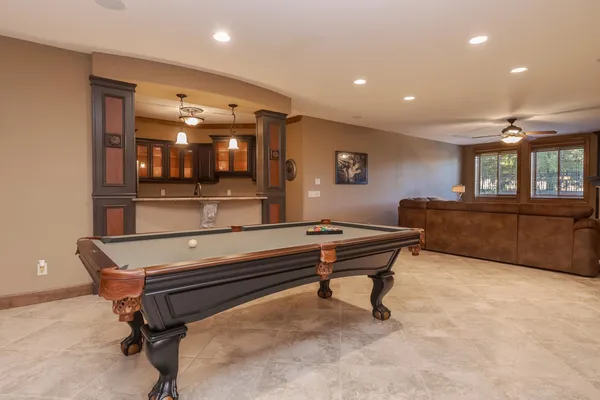 $945,000 | 47 Stonebrook Court, Bloomington, IL 61704