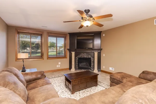 $945,000 | 47 Stonebrook Court, Bloomington, IL 61704
