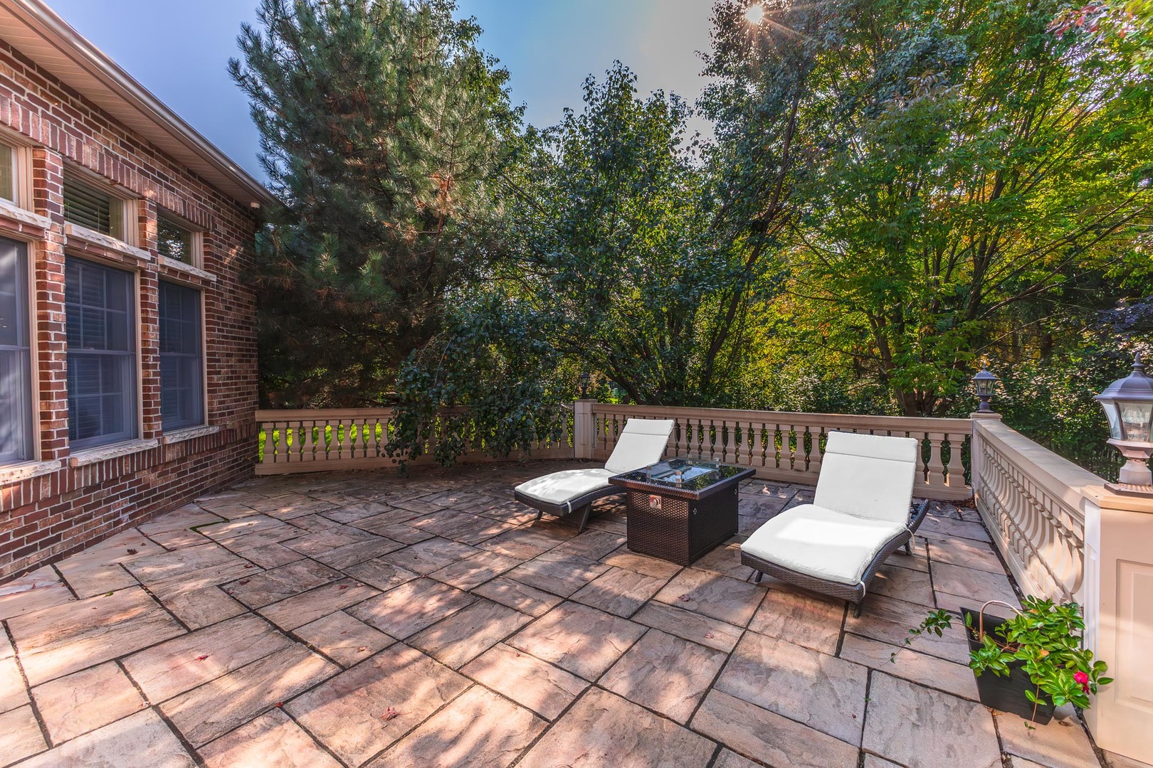 47 Stonebrook Court Bloomington, IL 61704 - Photo 72 of 73 a view of a chairs and table in the patio