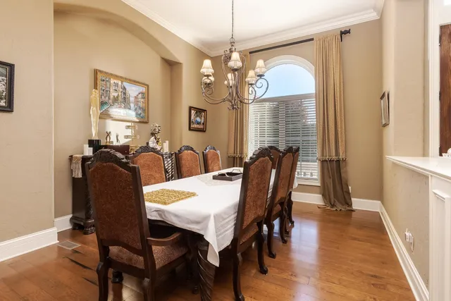 $1,090,000 | 47 Stonebrook Court, Bloomington, IL 61704