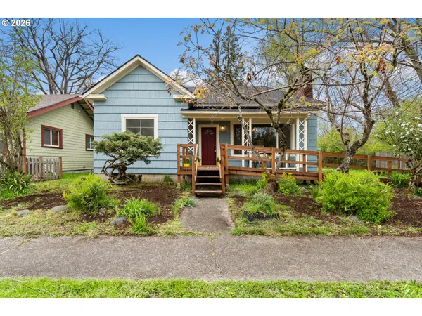 $379,000 | 1875 West 15th Avenue, Eugene, OR 97402