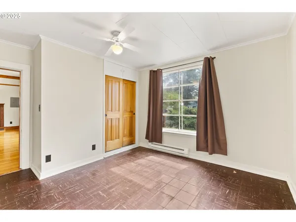 $379,000 | 1875 West 15th Avenue, Eugene, OR 97402