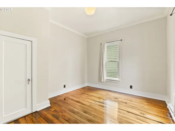 $379,000 | 1875 West 15th Avenue, Eugene, OR 97402