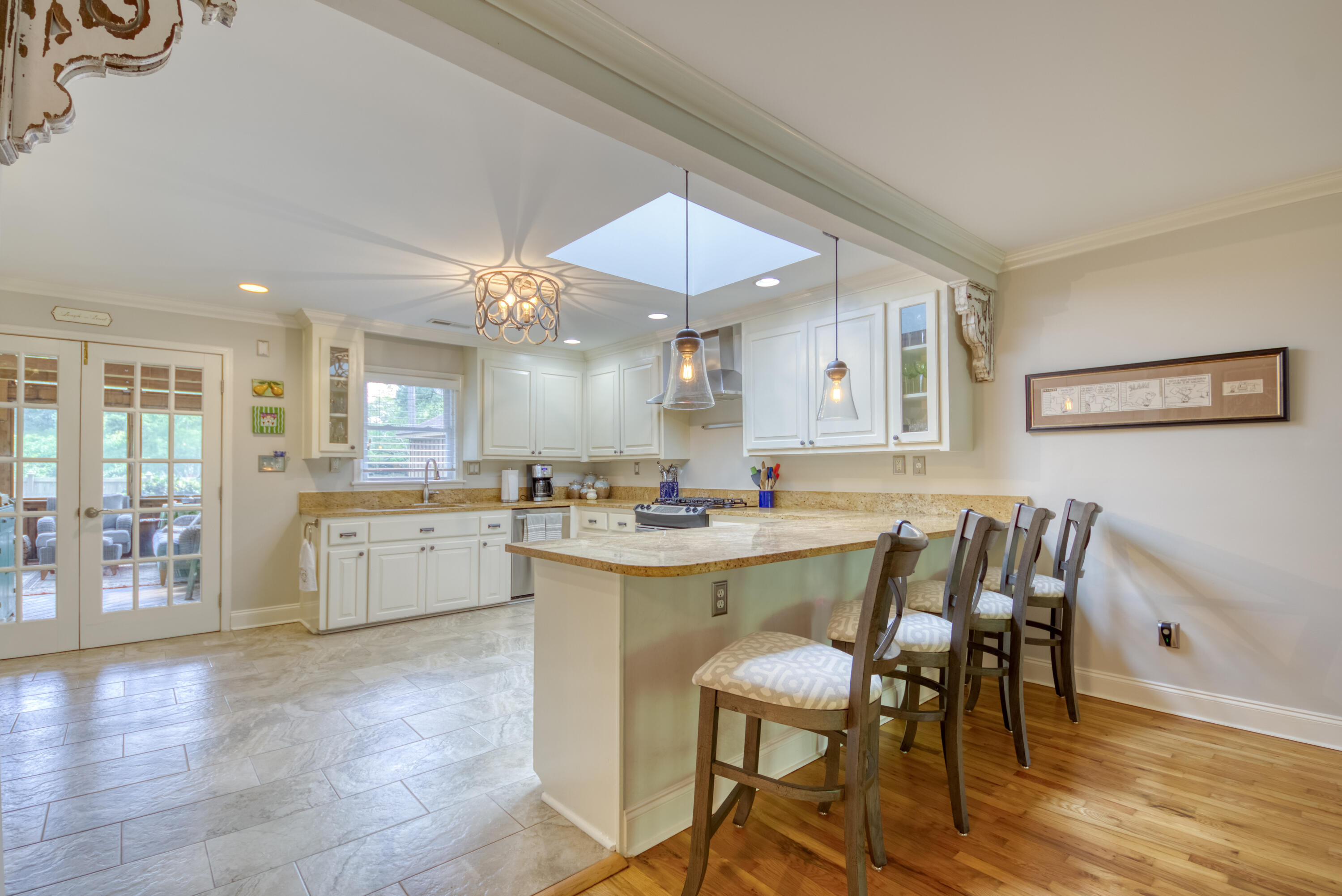 2107 Wappoo Hall Road Charleston, SC 29412 - Photo 7 of 42 2107WappooHall (7 of 63)