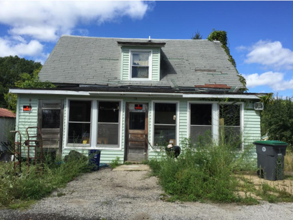 129 Farmer Road Hooksett, NH 03106 - Photo 1 of 2