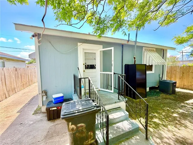 $130,000 | 632 Eiseman Avenue, Marrero, LA 70072