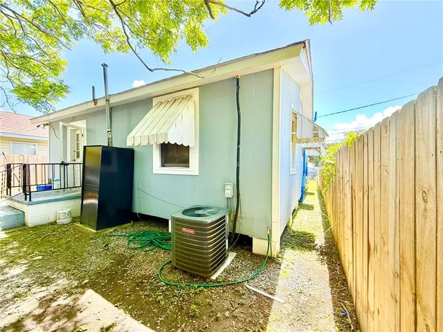 $130,000 | 632 Eiseman Avenue, Marrero, LA 70072