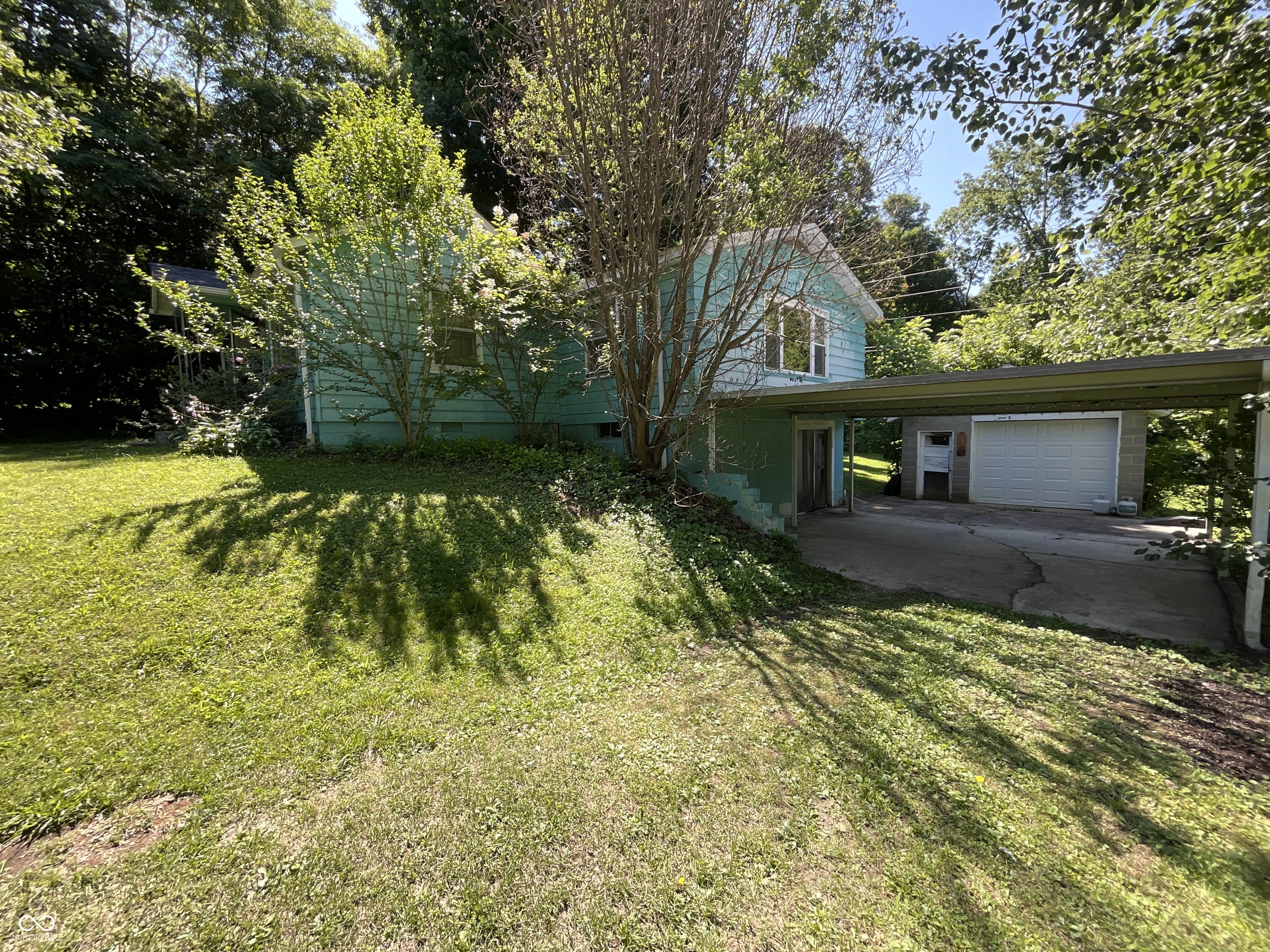 1526 Freeman Road Spencer, IN 47460 - Photo 7 of 25