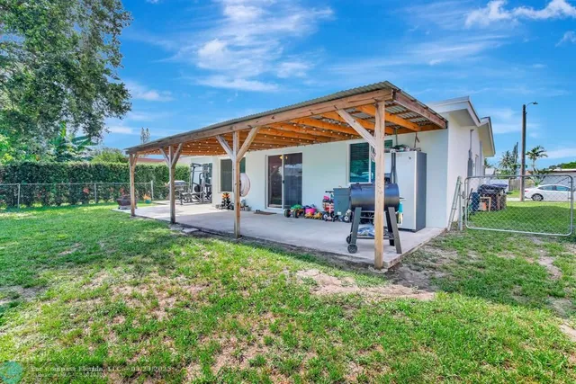 $509,900 | 6321 Raleigh Street, Hollywood, FL 33024