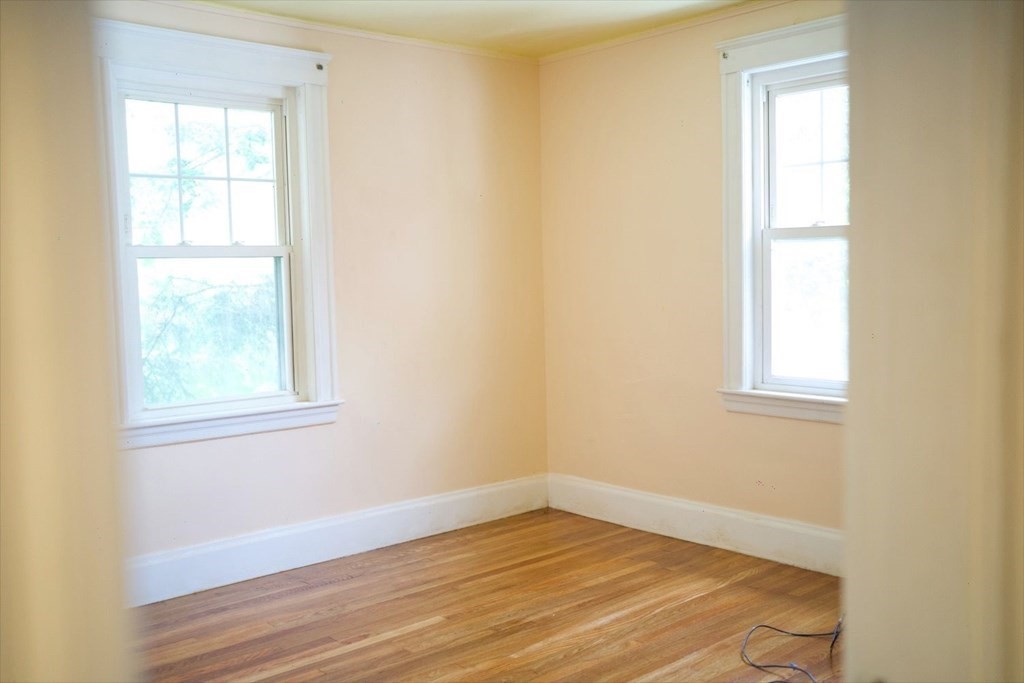 21 Bellevue Road Lynn, MA 01904 - Photo 20 of 25 Gallery Image 20