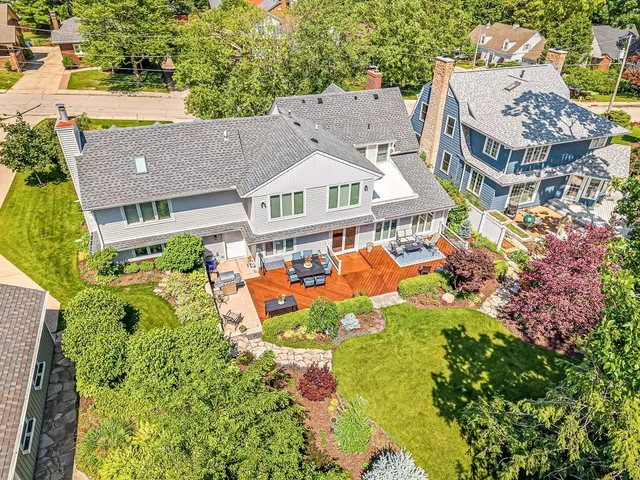 $398,000 | 811 Paris Avenue, Rockford, IL 61107