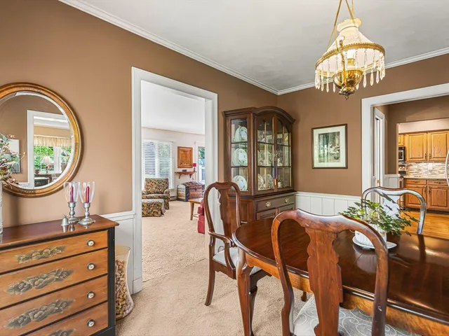 $398,000 | 811 Paris Avenue, Rockford, IL 61107