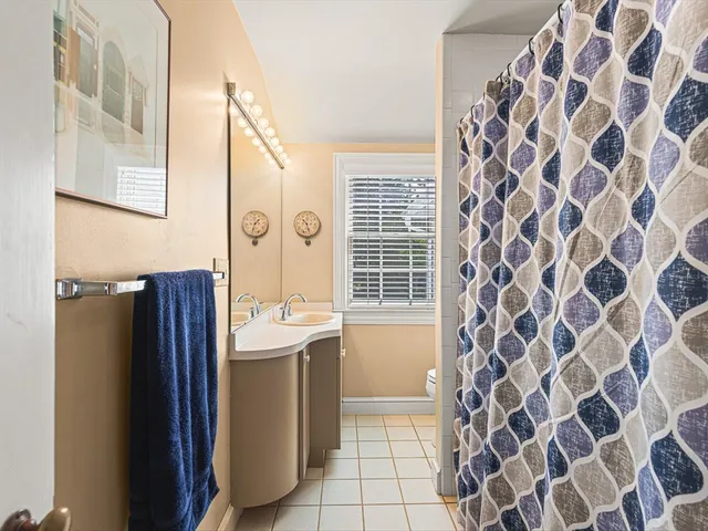 $398,000 | 811 Paris Avenue, Rockford, IL 61107