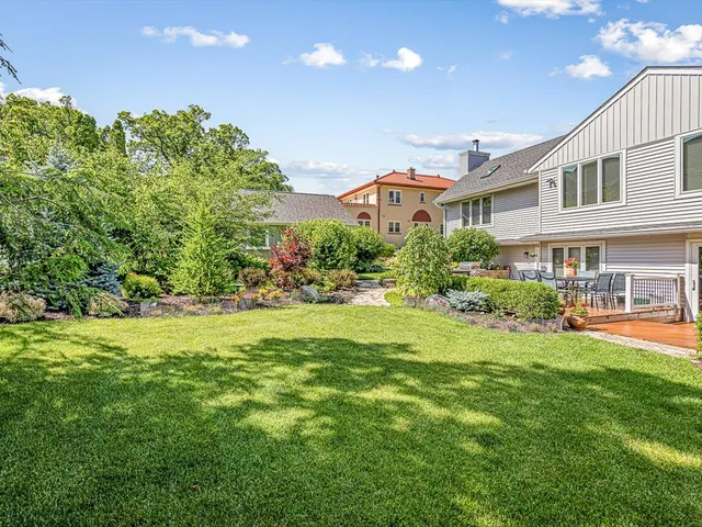 $398,000 | 811 Paris Avenue, Rockford, IL 61107