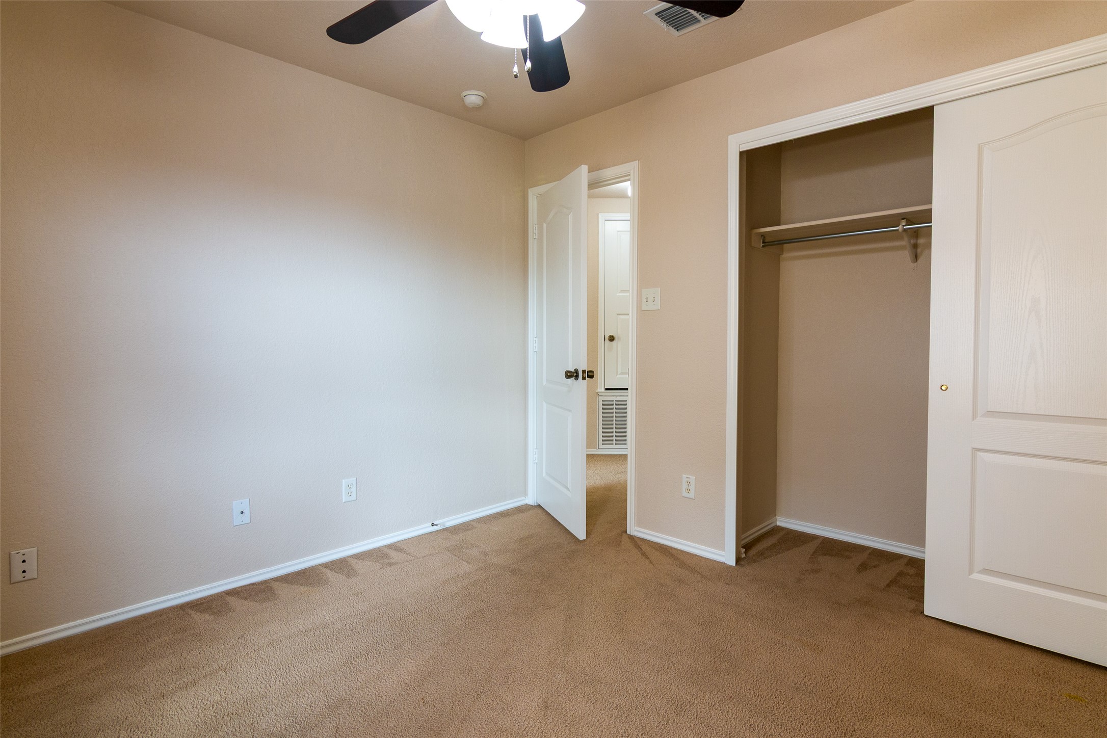 6741 Wayman Ridge San Antonio, TX 78233 - Photo 15 of 21 an empty room with a empty space and a ceiling fan