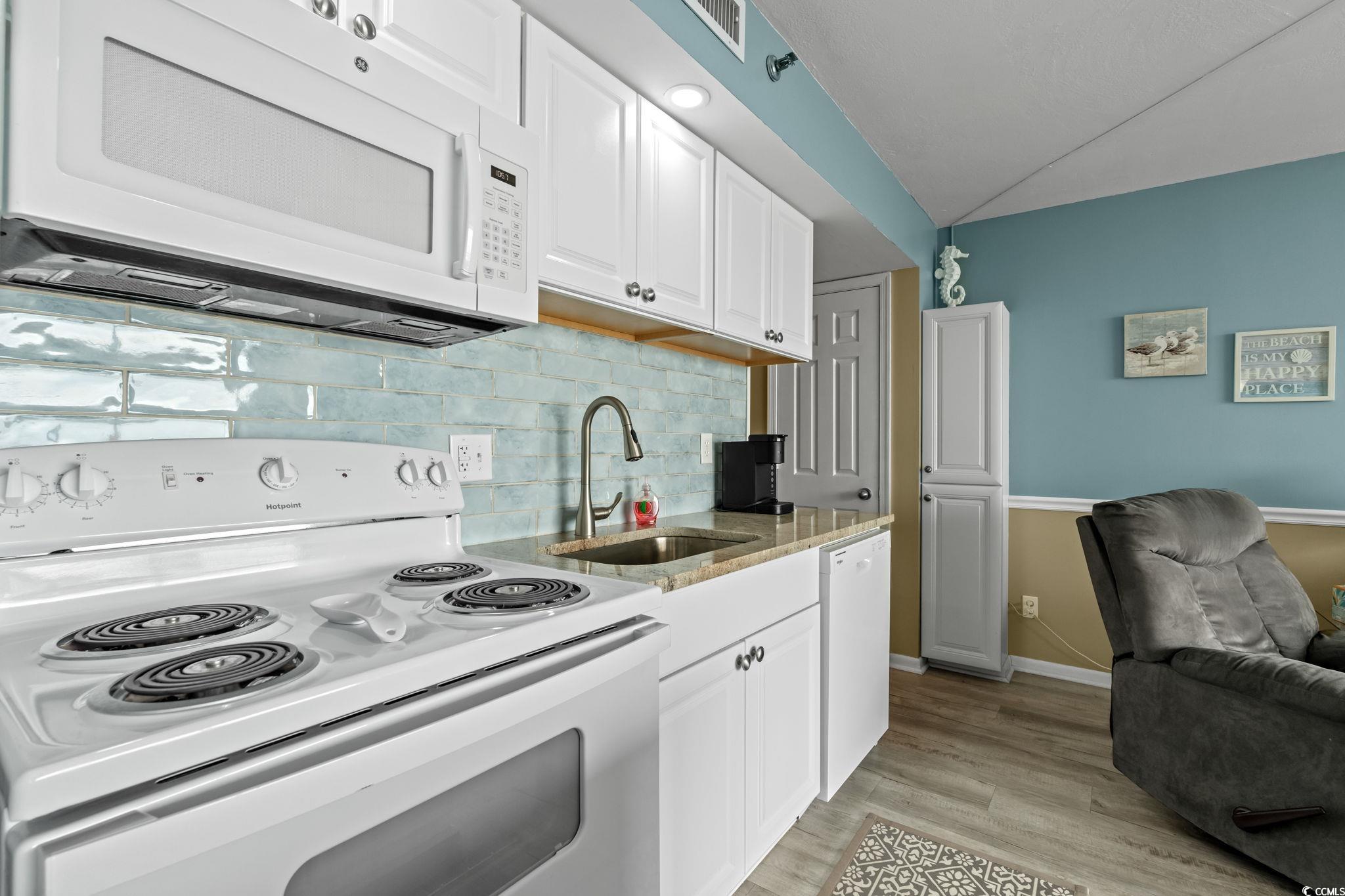 5523 North Ocean Boulevard, Unit 609 Myrtle Beach, SC 29577 - Photo 13 of 27