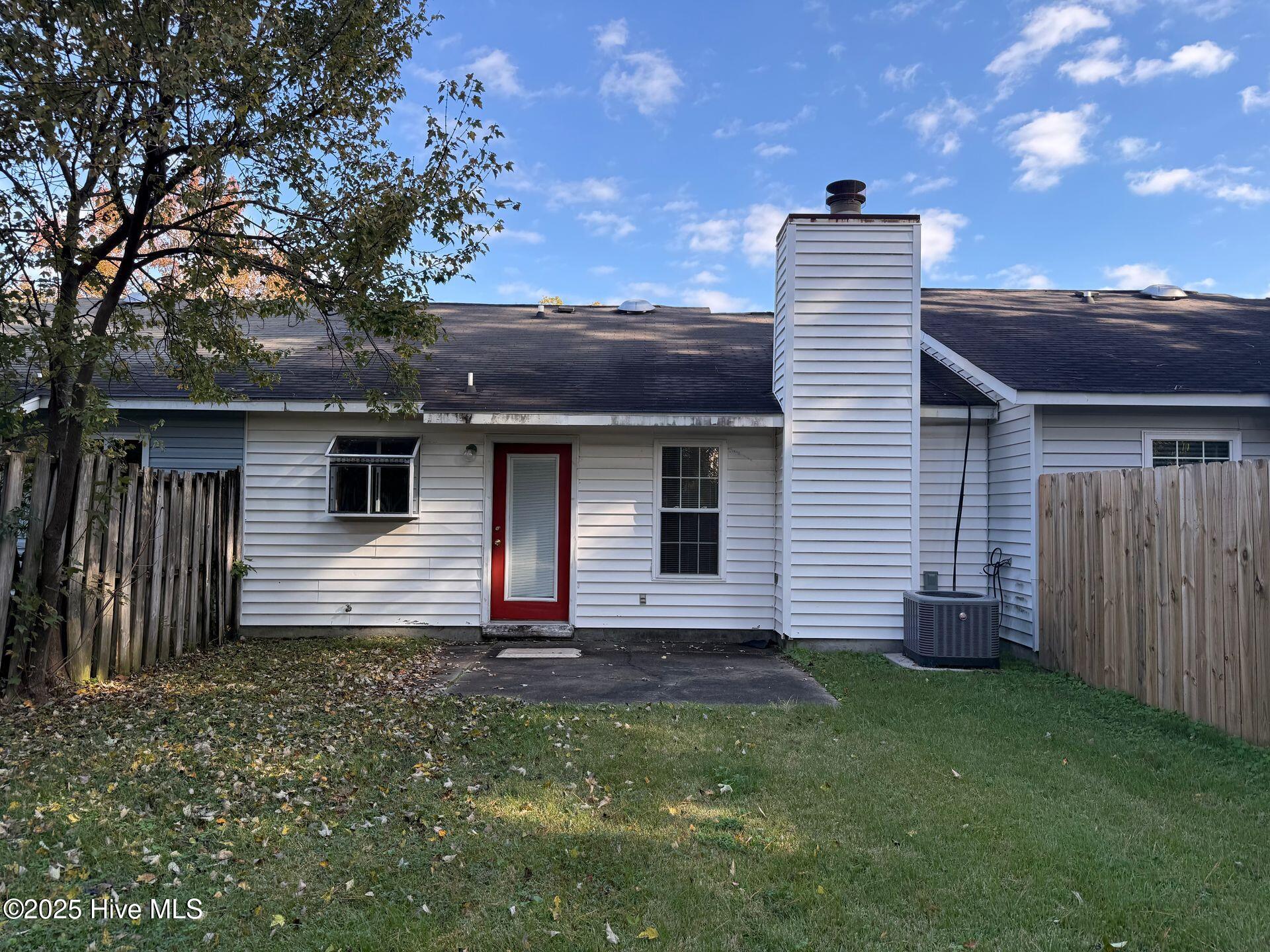 710 Pinewood Drive Jacksonville, NC 28546 - Photo 10 of 10 rear