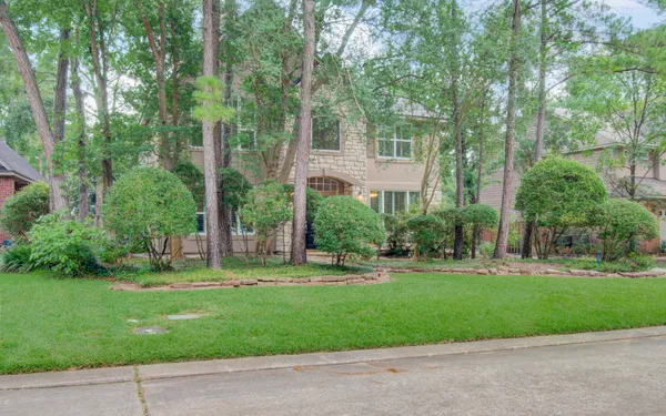 $3,500 | 6 Bayginger Place, The Woodlands, TX 77381