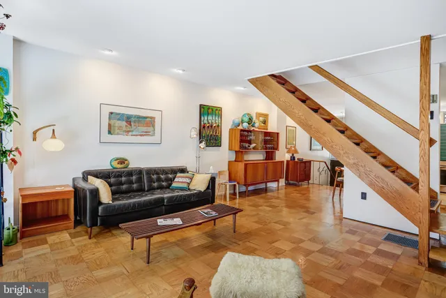 $509,900 | 341 O Street Southwest, Washington, DC 20024