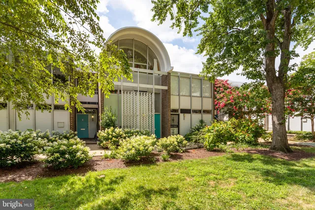 $509,900 | 341 O Street Southwest, Washington, DC 20024