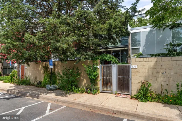 $509,900 | 341 O Street Southwest, Washington, DC 20024