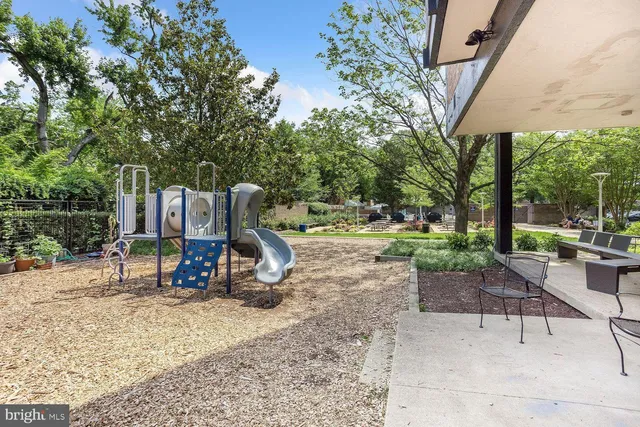 $509,900 | 341 O Street Southwest, Washington, DC 20024