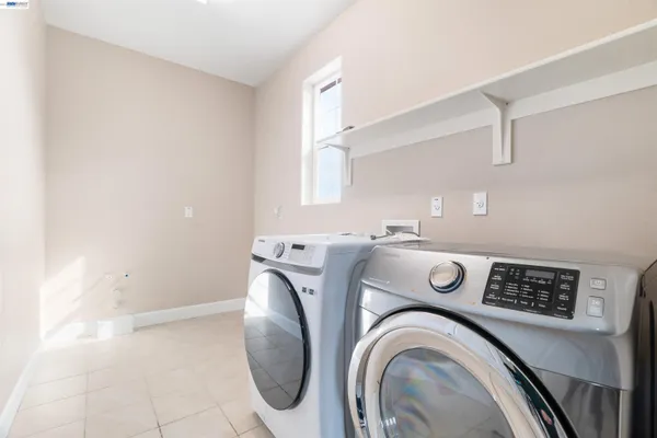 $5,000 | 967 Dainty Avenue, Brentwood, CA 94513