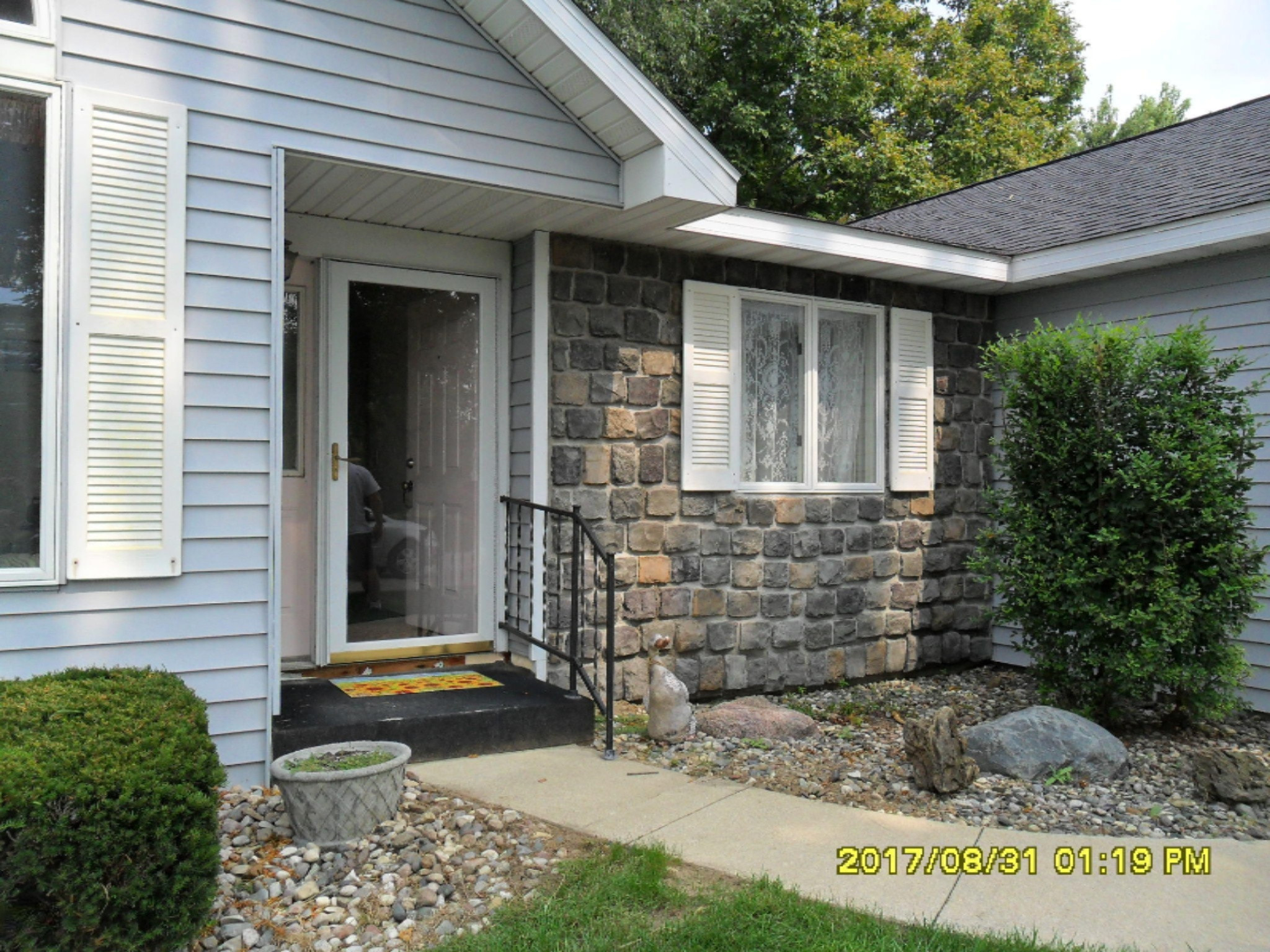 415 West State Road Hastings, MI 49058 - Photo 2 of 22 SAM_7932