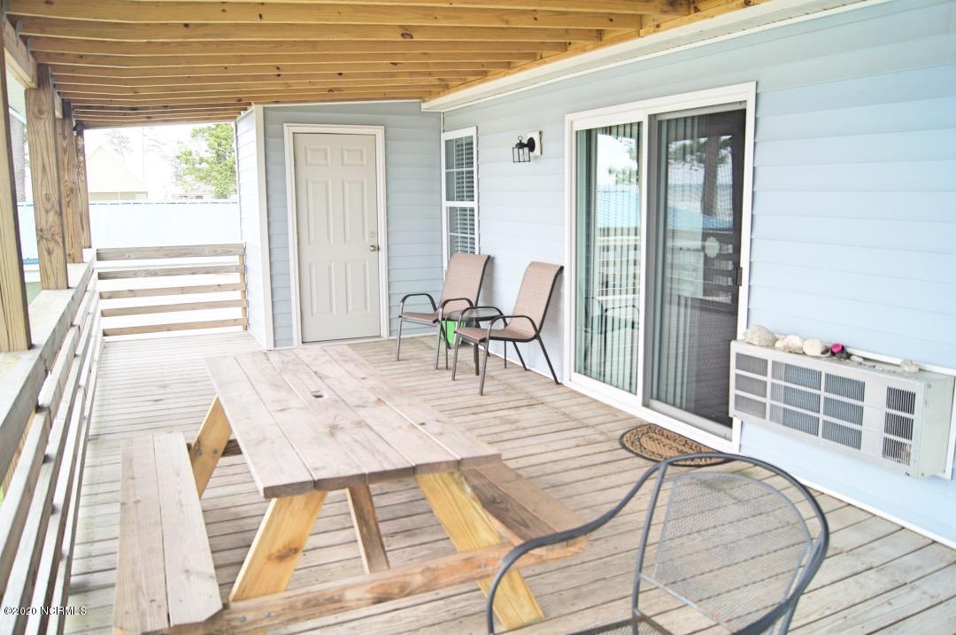 205 Hickory Point Road Aurora, NC 27806 - Photo 22 of 32 019_Porch