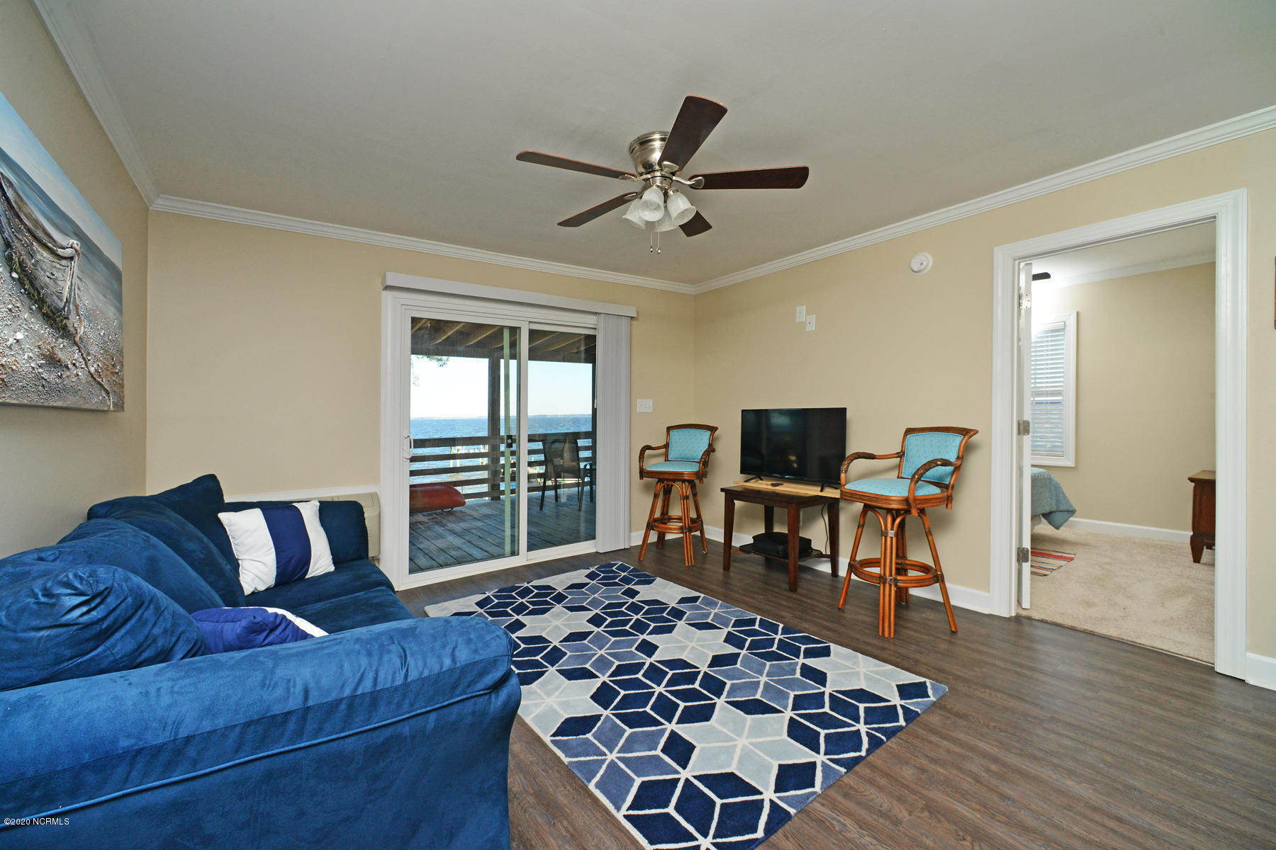 205 Hickory Point Road Aurora, NC 27806 - Photo 4 of 32 003_LivingRoomView2