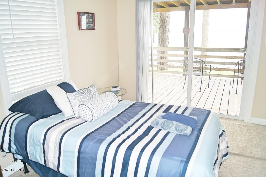 205 Hickory Point Road Aurora, NC 27806 - Photo 10 of 32 009_MasterBedroomView2