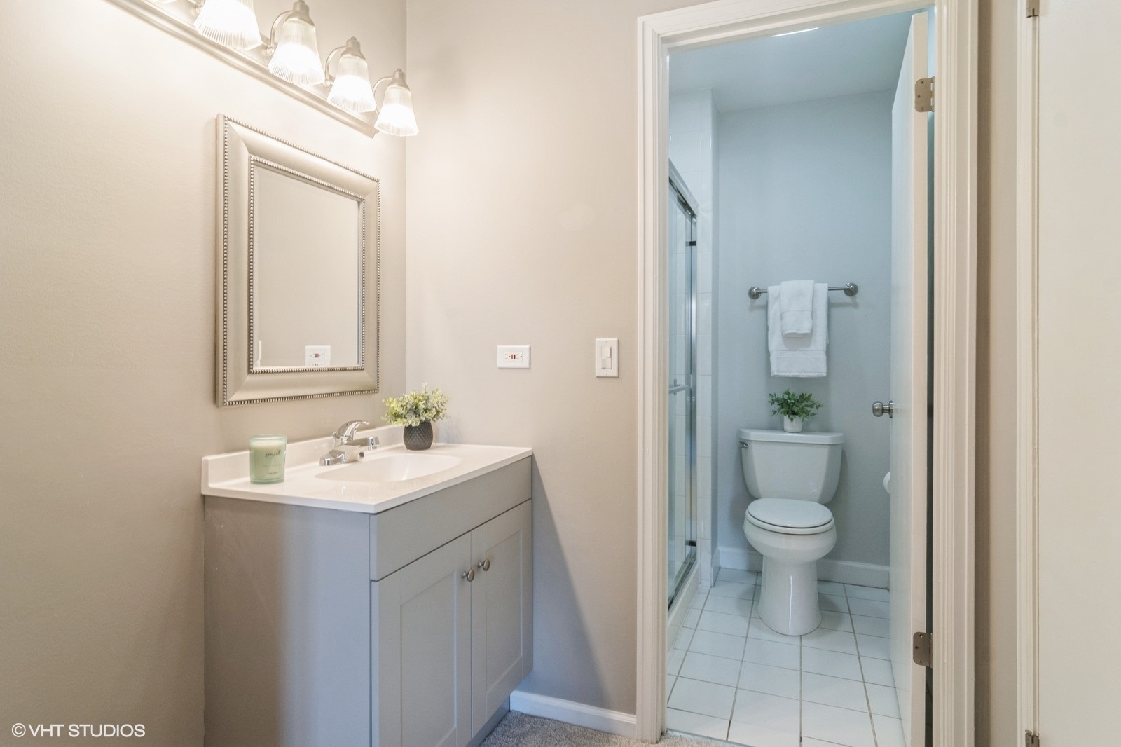 1038 Harbour Court, Unit 2B Wheeling, IL 60090 - Photo 15 of 24