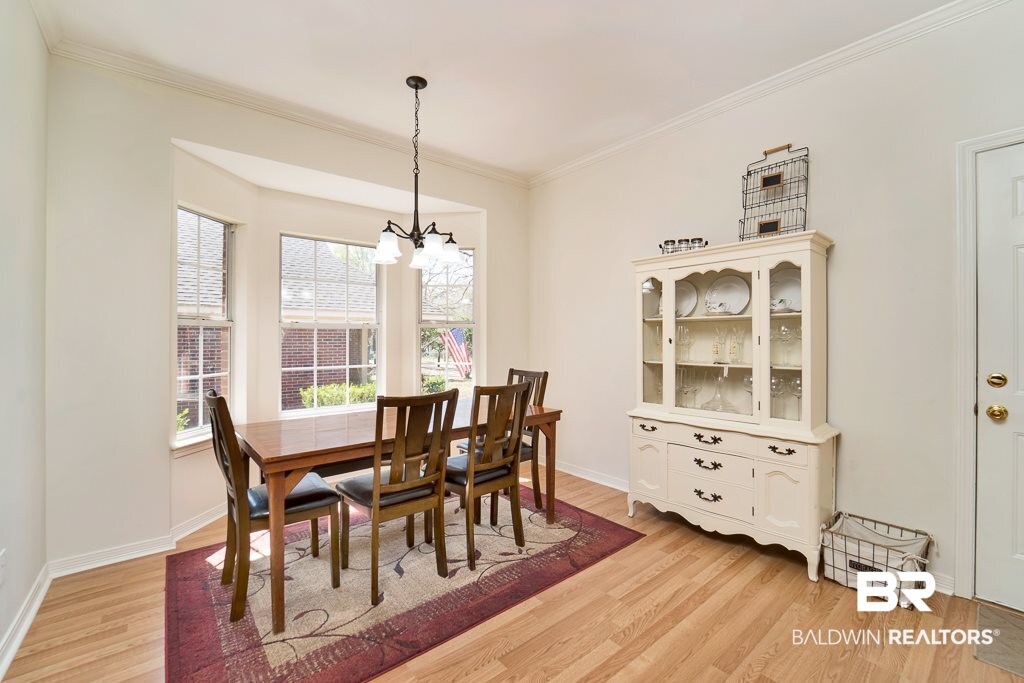 911 Wildwood Avenue Mobile, AL 36609 - Photo 7 of 23