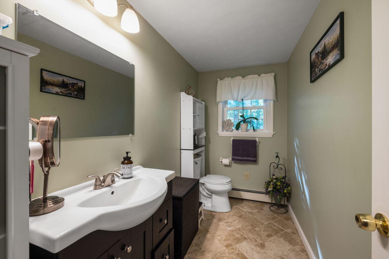 223 Beaver Dam Road North Waterboro, ME 04061 - Photo 27 of 38 3G0A0243