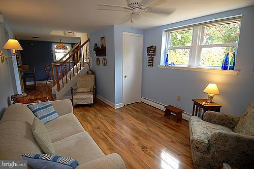 14986 Alaska Road Woodbridge, VA 22191 - Photo 12 of 30 Family Room