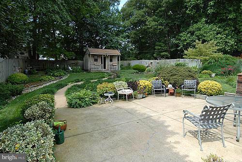 14986 Alaska Road Woodbridge, VA 22191 - Photo 26 of 30 Exterior (Rear)