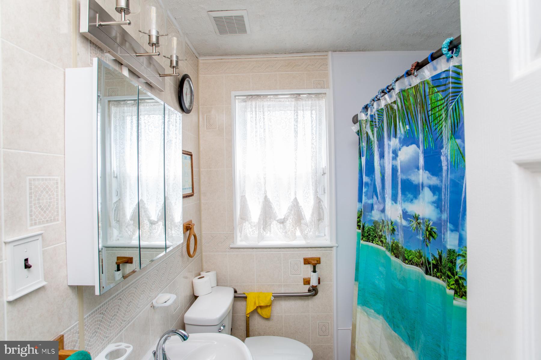 3127 Willits Road Philadelphia, PA 19114 - Photo 9 of 30