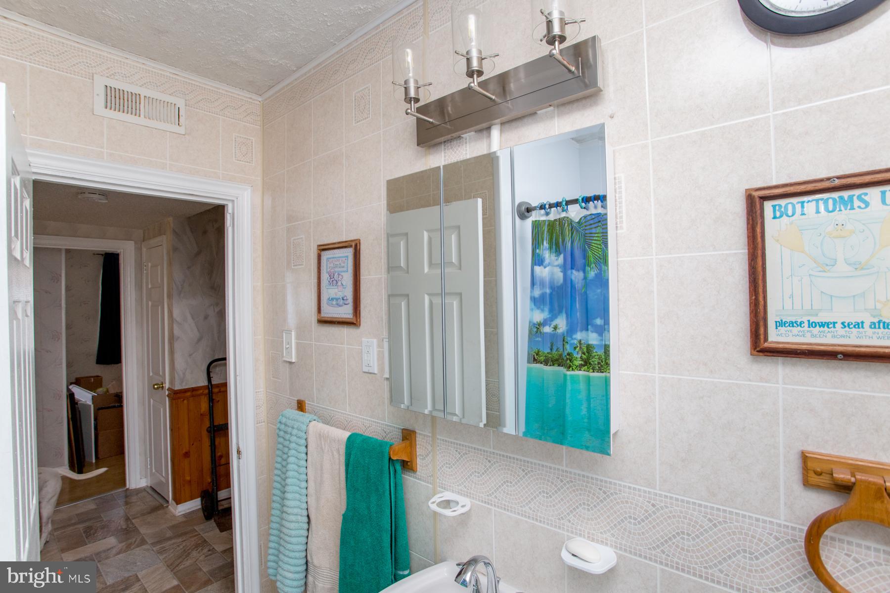 3127 Willits Road Philadelphia, PA 19114 - Photo 10 of 30