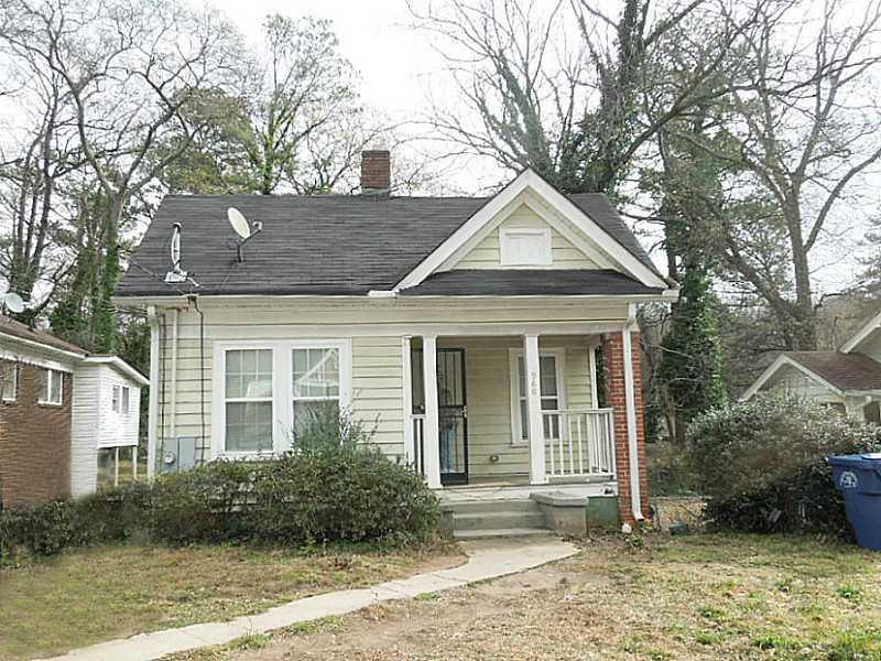 960 Westmont Road Southwest Atlanta, GA 30311 - Photo 1 of 1 Exterior Front.