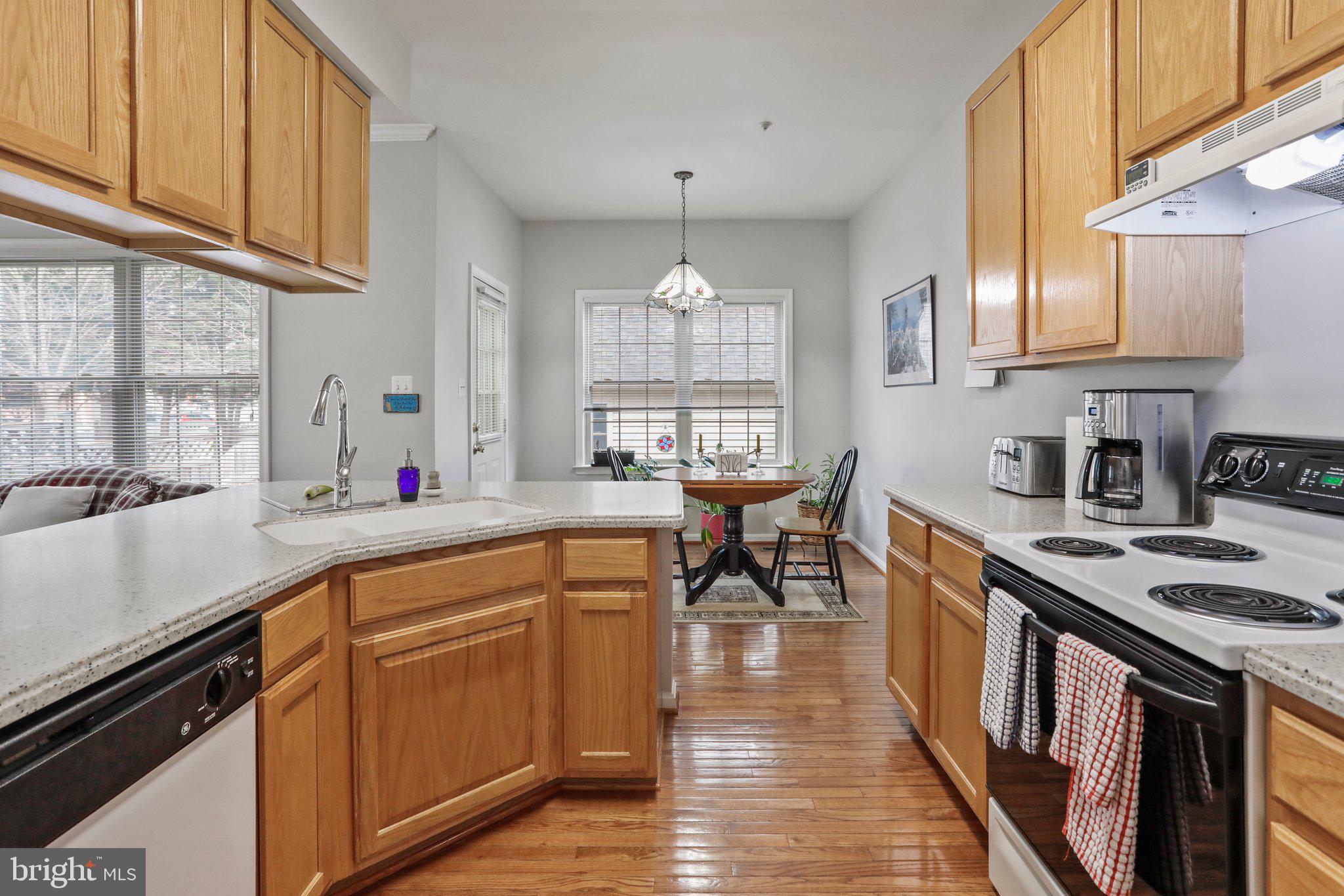 2219 Lamp Post Lane Frederick, MD 21701 - Photo 11 of 60 Kitche.