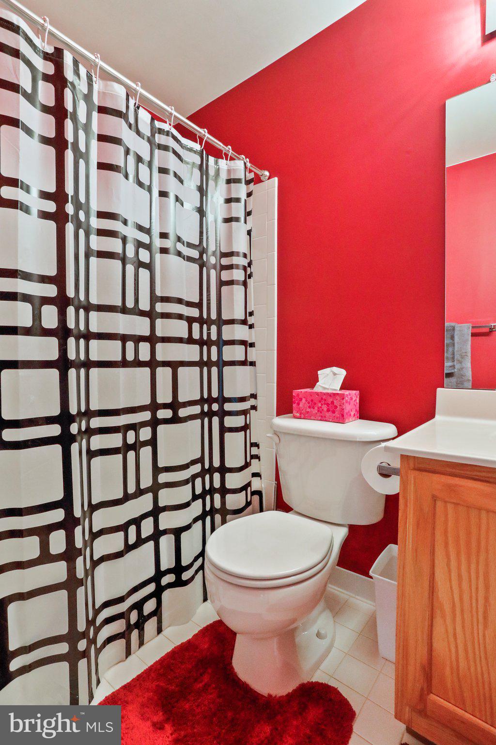 2219 Lamp Post Lane Frederick, MD 21701 - Photo 41 of 60 Upper Main Full Bathroom