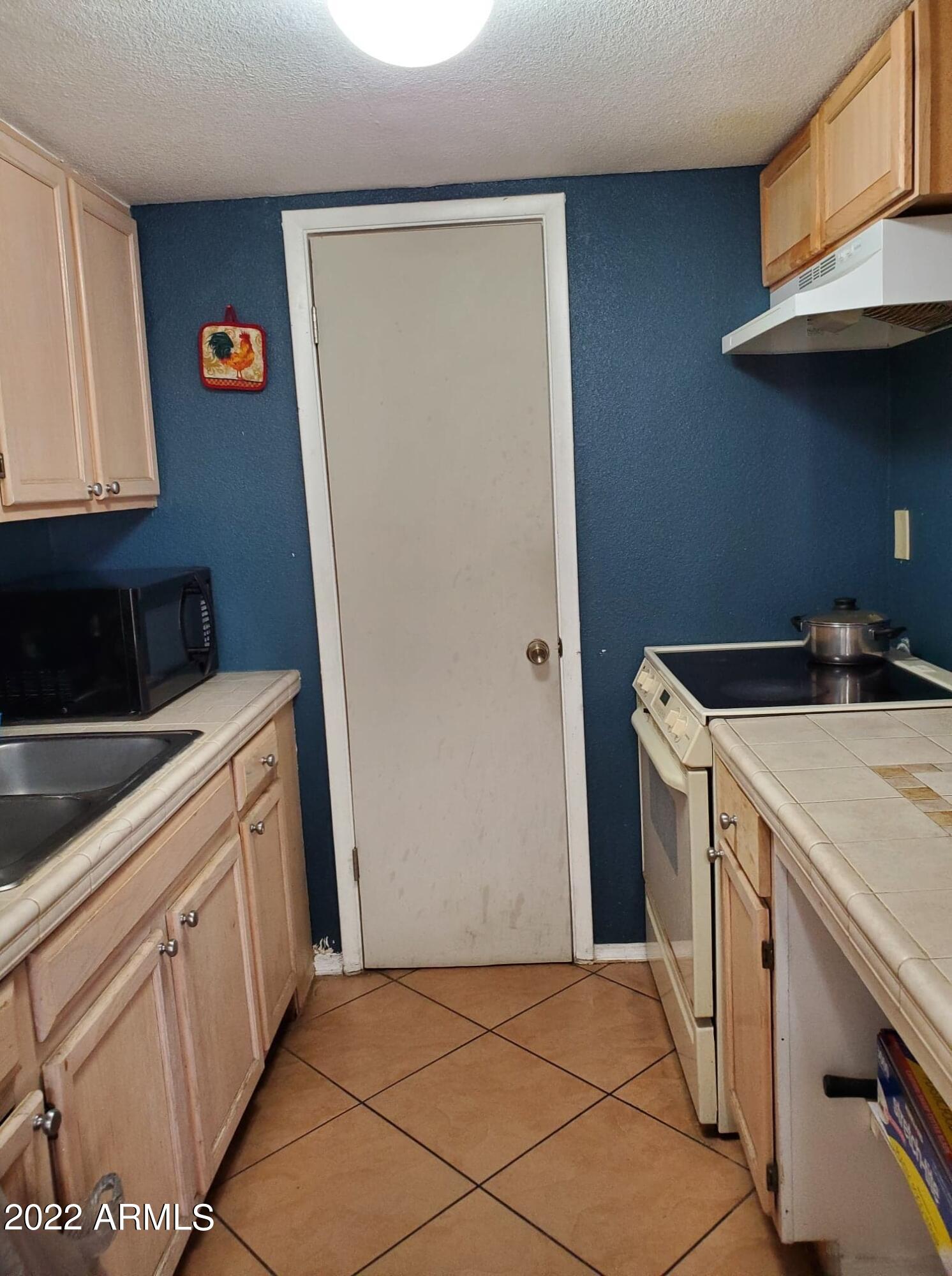 4710 East Broadway Road Phoenix, AZ 85040 - Photo 8 of 21 282285045_441214404409009_52136114315097