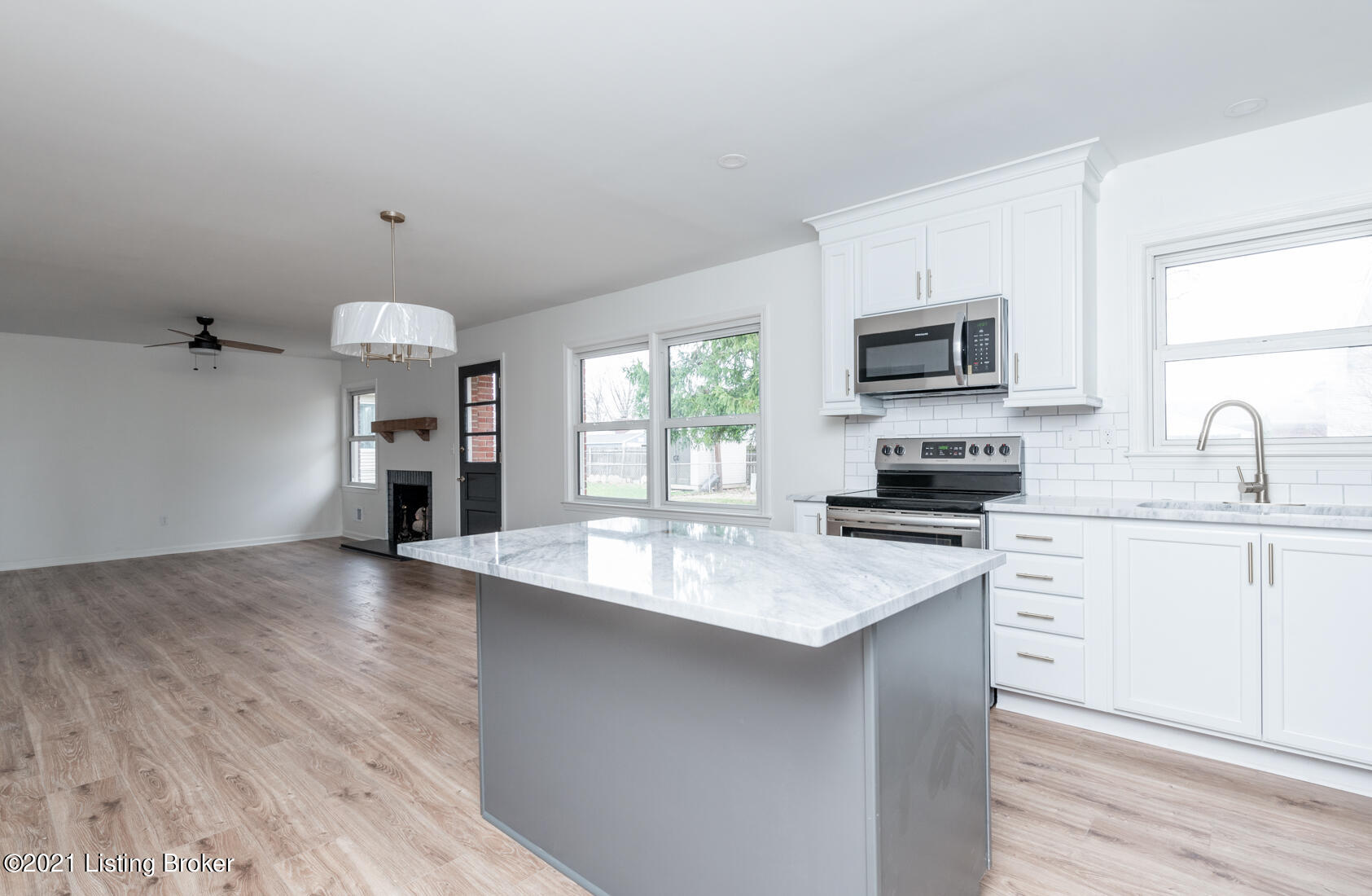 2014 Janlyn Road Louisville, KY 40299 - Photo 19 of 53 2014-41