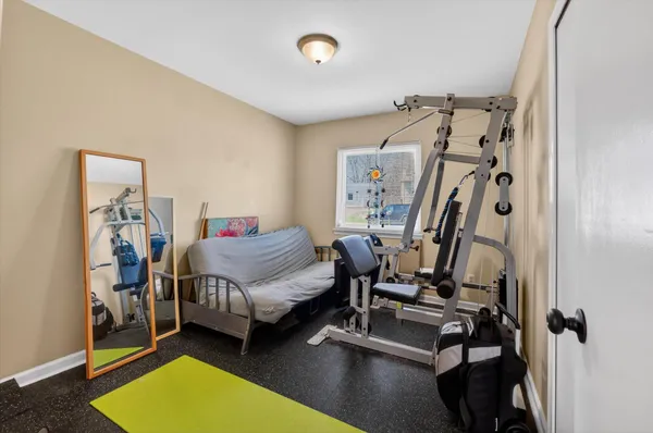 $274,900 | 893 Sherry Drive, Lake Orion, MI 48362