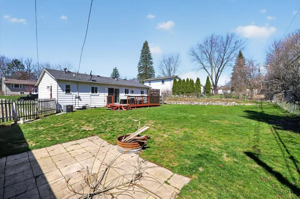 $274,900 | 893 Sherry Drive, Lake Orion, MI 48362